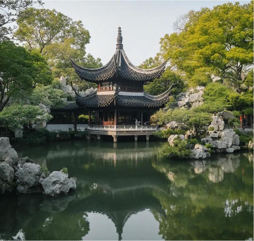 驻马店新蕾餐饮有限公司